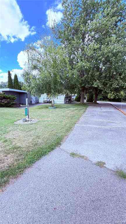 Vacant Land For Sale - 8015 S Huron River Drive <br/> South Rockwood, MI 48179