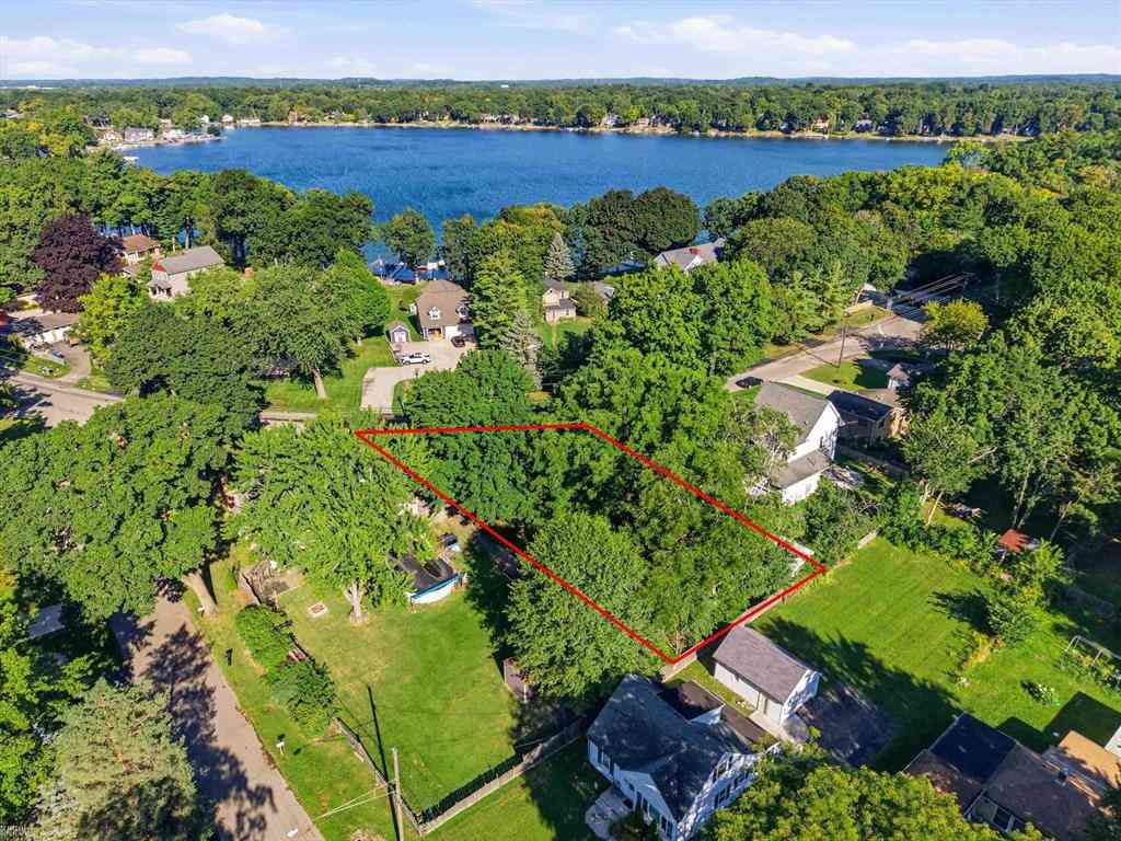 Vacant Land For Sale - Covert Road <br/> Oakland County, Waterford, MI 48328