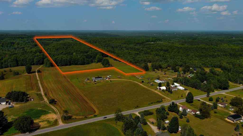 Vacant Land For Sale - V/L E Center Road <br/> Grand Traverse County, Kingsley, MI 49649