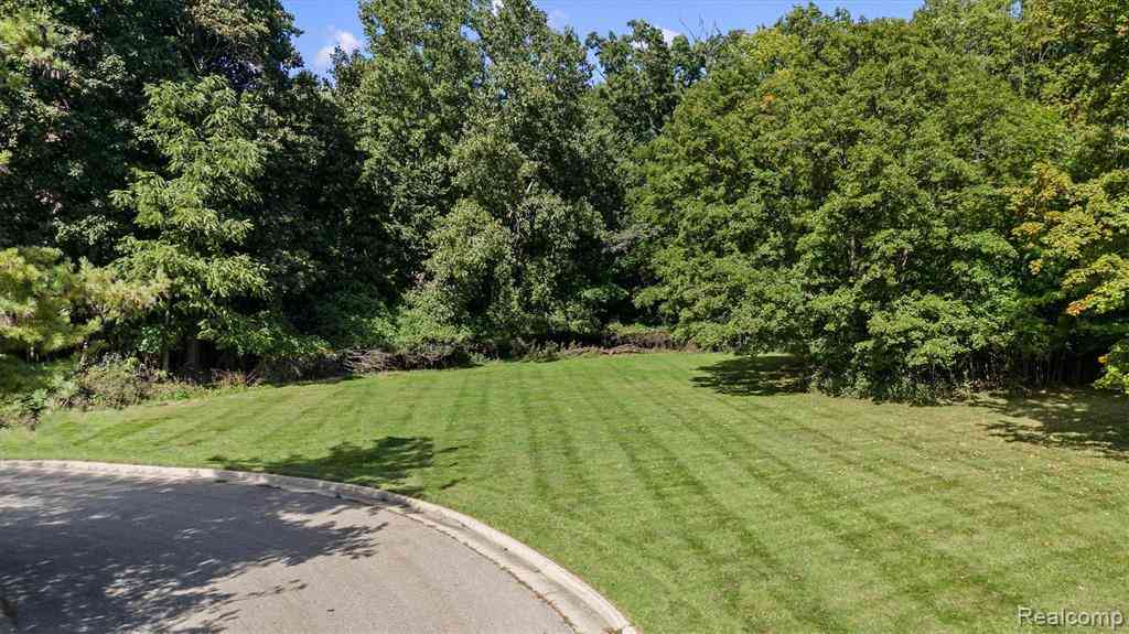 Vacant Land For Sale - 42 Beresford Court <br/> Bloomfield Hills, MI 48304