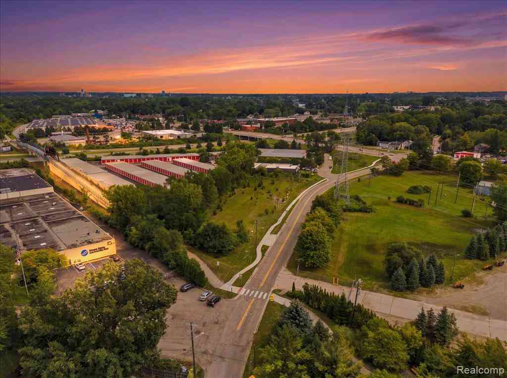 Vacant Land For Sale - 1992 Pontiac Drive <br/> Oakland County, Sylvan Lake, MI 48320