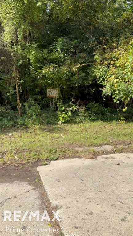 Vacant Land For Sale - 00 River Oaks Drive <br/> Flint, MI 48532