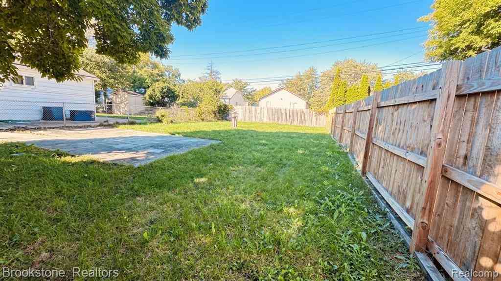 Vacant Land For Sale - 23275 Stewart Avenue <br/> Warren, MI 48089