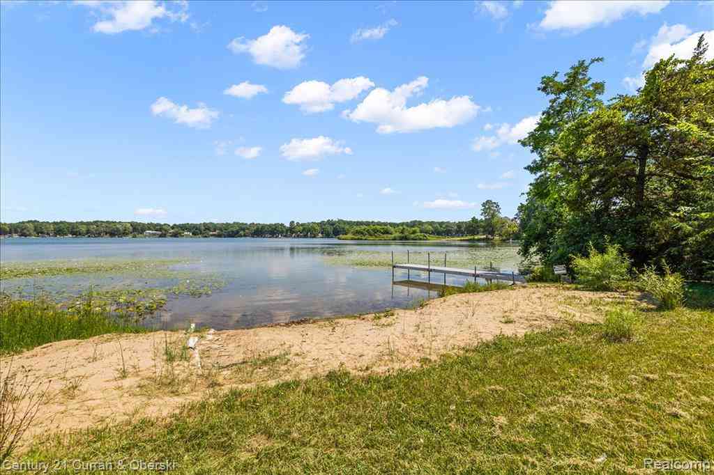 Vacant Land For Sale - 2770 Bogie Lake Road <br/> Oakland County, White Lake, MI 48386