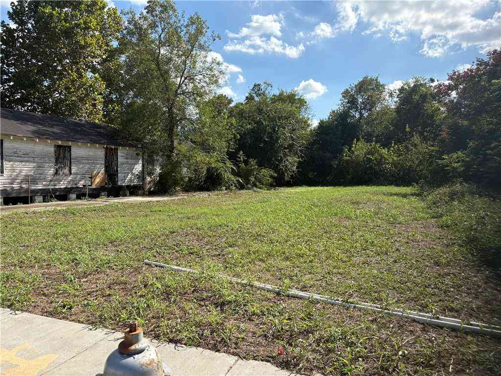 Vacant Land For Sale - 46379 N Villere Street<br/> New Orleans, LA 70117