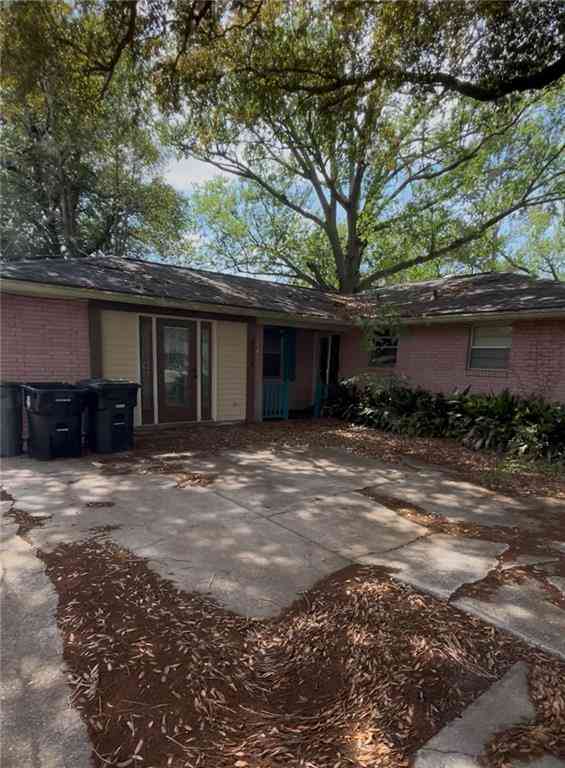 Homes For Sale - 8554 S Essen Heights Court<br/> Baton Rouge, LA 70809