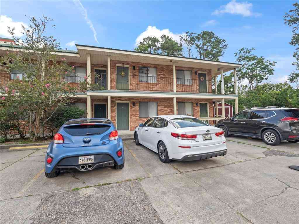 Condo For Rent - 400 Voters Road<br/> Slidell, LA 70461
