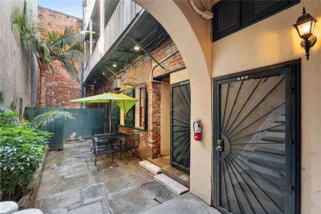Condo For Sale - 732 Royal Street #C<br/> New Orleans, LA 70116