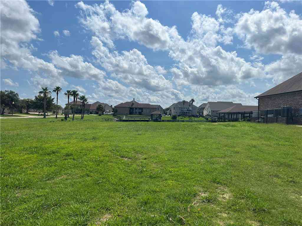 Vacant Land For Sale - 1286 Cutter Cove<br/> Slidell, LA 70458