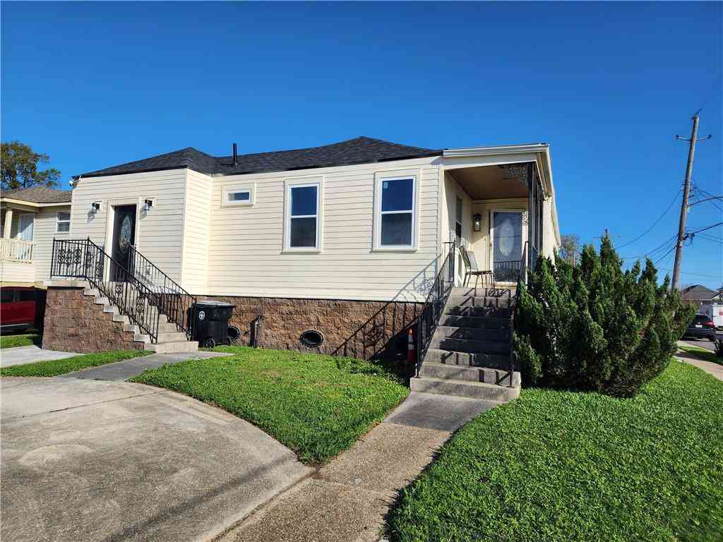Homes For Rent - 2335 Odin Street<br/> New Orleans, LA 70122