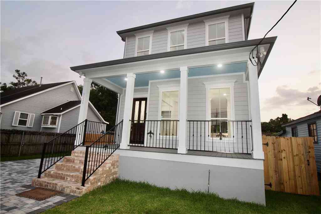 Homes For Sale - 3126 St Bernard Avenue<br/> New Orleans, LA 70119