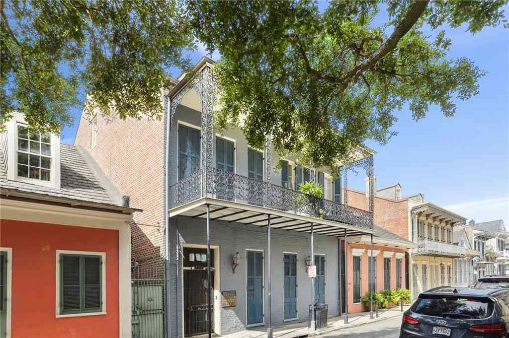 Condo For Sale - 718 Barracks Street #6<br/> New Orleans, LA 70116