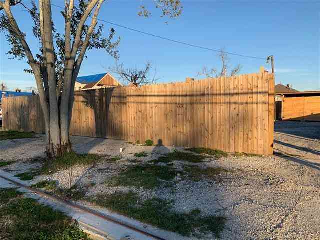 Vacant Land For Sale - 723 S Cumberland Street<br/> Metairie, LA 70003