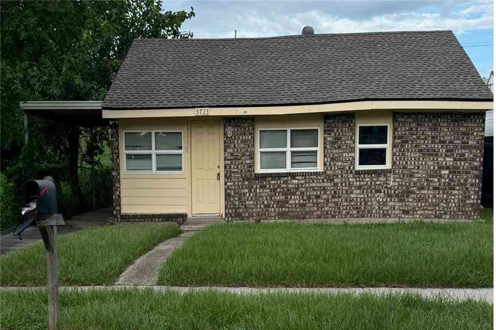 Homes For Sale - 5723 Pauline Drive<br/> New Orleans, LA 70126