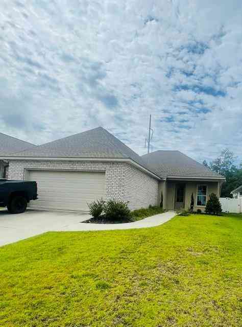 Homes For Sale - 138 Cross Creek Drive<br/> Slidell, LA 70461
