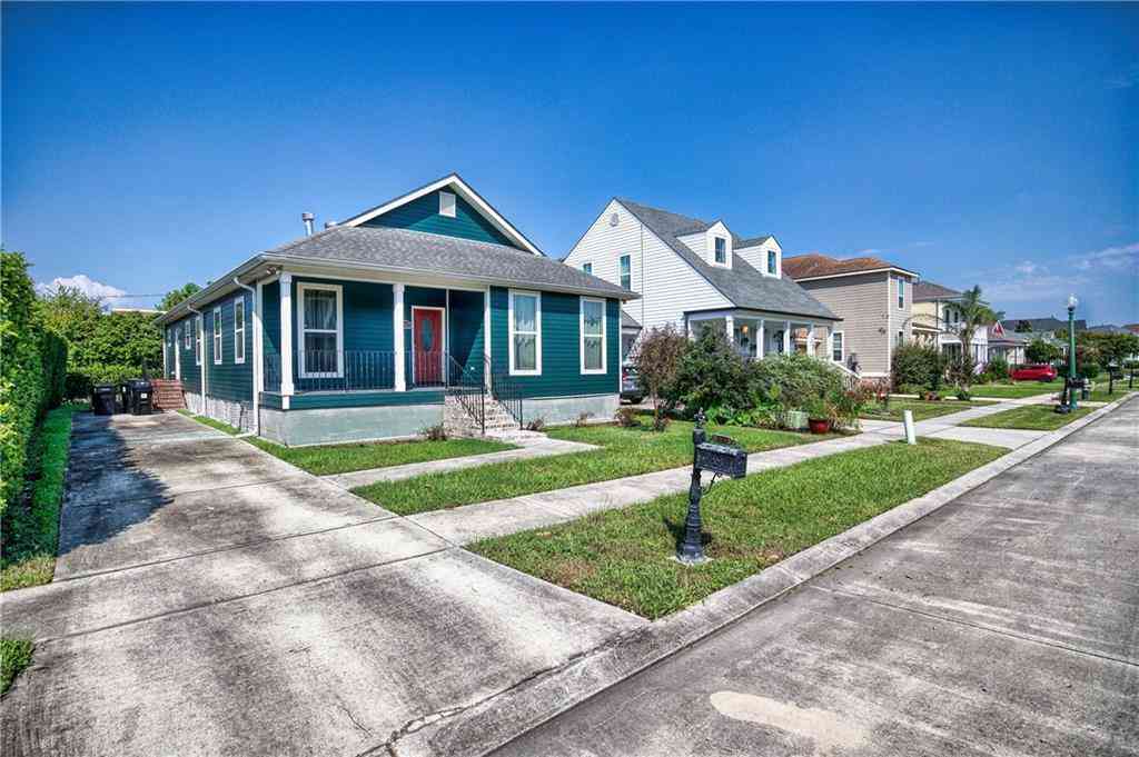 Homes For Sale - 530 Abalon Court<br/> New Orleans, LA 70114