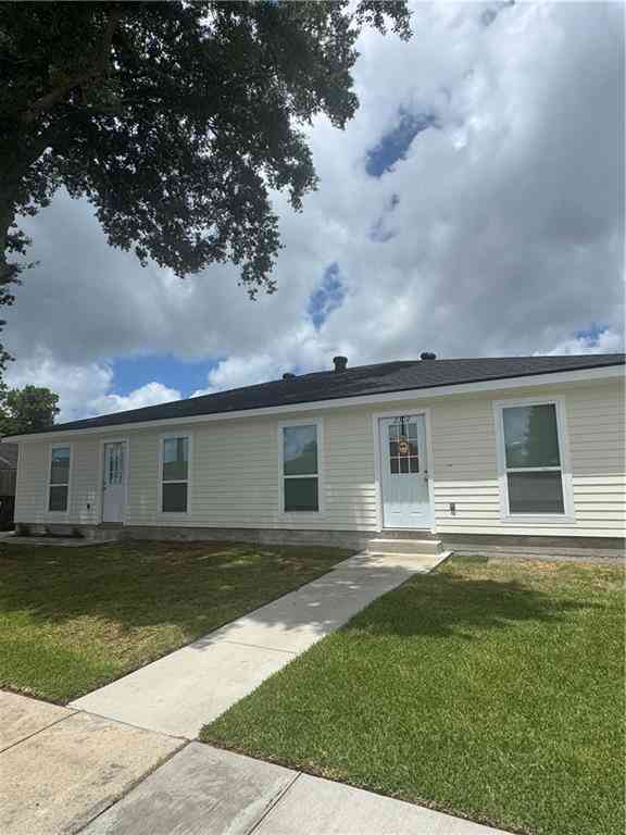 Multifamily For Rent - 2300-2302 Bartolo Drive<br/> Meraux, LA 70075