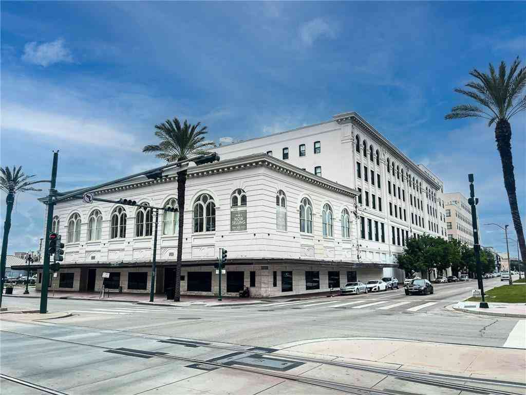 Condo For Sale - 1201 Canal Street #519<br/> New Orleans, LA 70112