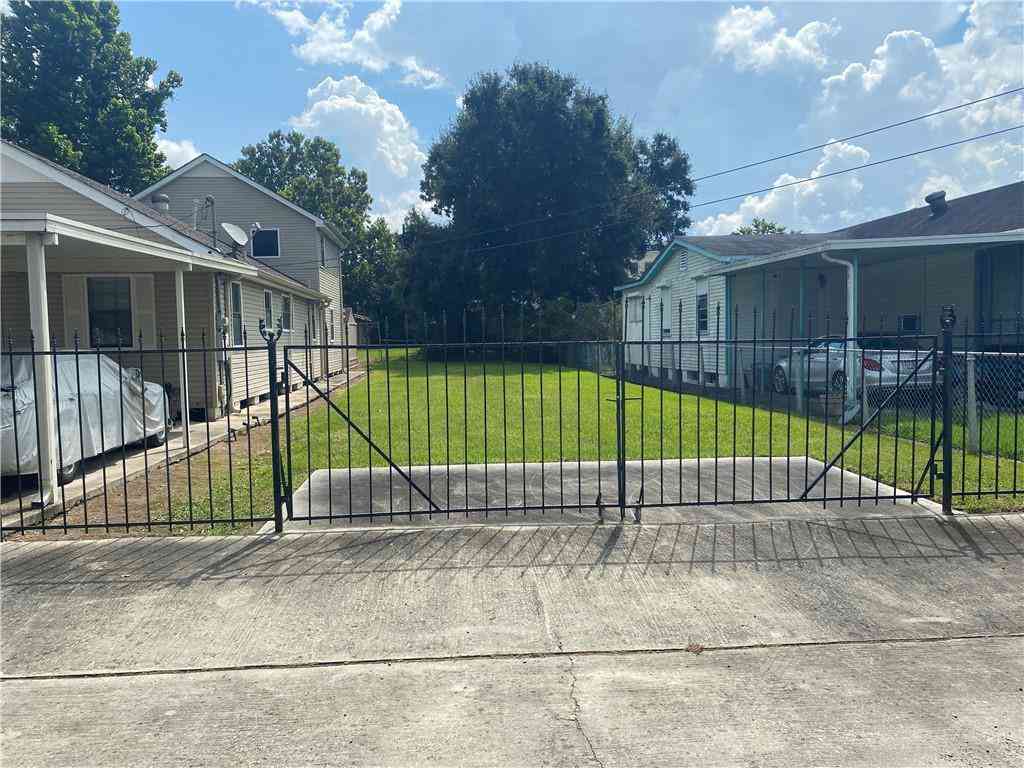 Vacant Land For Sale - 526 Wagner Street<br/> New Orleans, LA 70114
