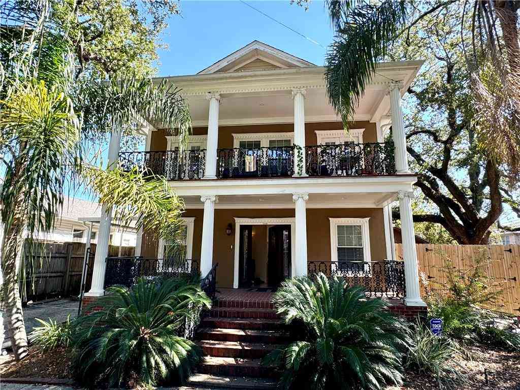 Homes For Sale - 2505 Palmer Avenue<br/> New Orleans, LA 70118