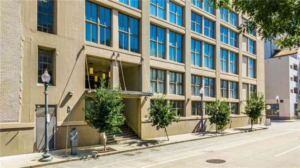 Condo For Sale - 333 Julia Street #331<br/> New Orleans, LA 70130