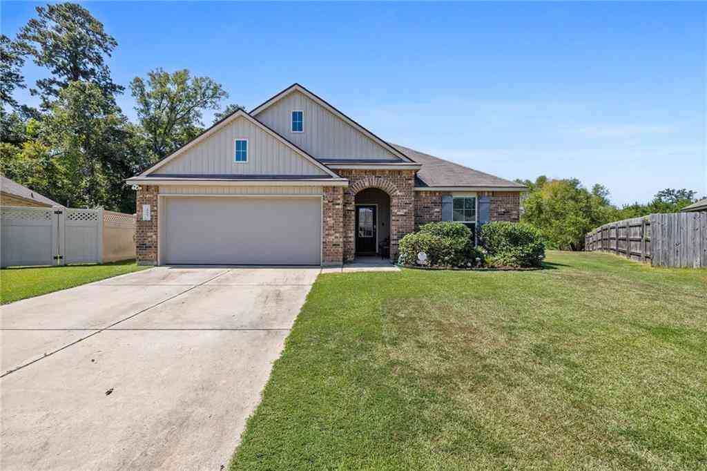 Homes For Sale - 19463 Providence Ridge Boulevard<br/> Hammond, LA 70403