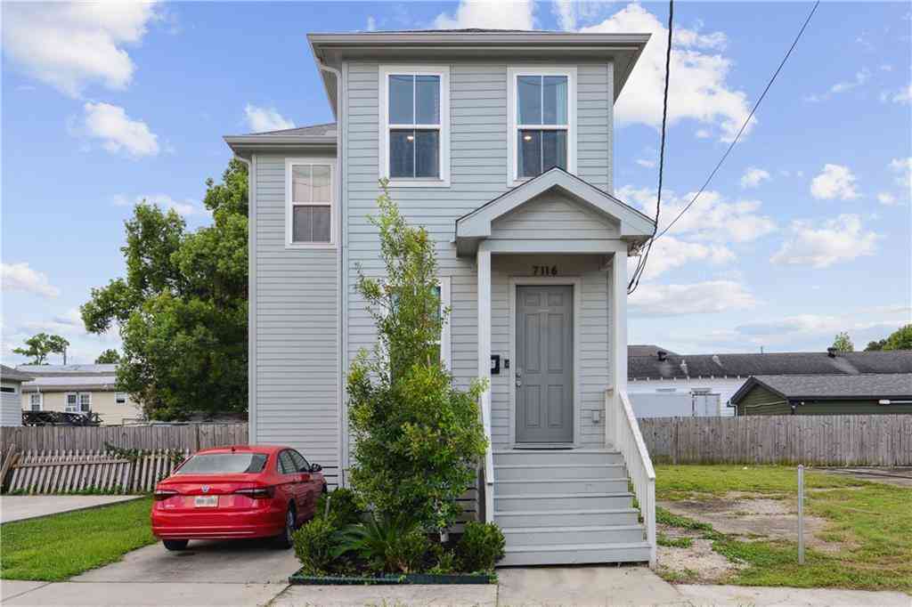 Homes For Sale - 7116 Fig Street<br/> New Orleans, LA 70125