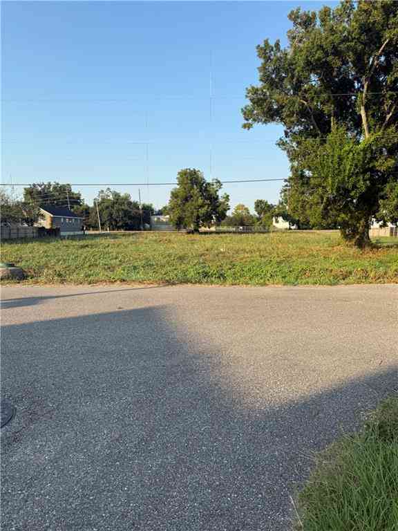 Vacant Land For Sale - 1229701-1229703 Memorial Park Drive<br/> New Orleans, LA 70114
