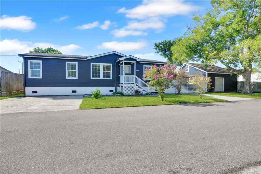 Homes For Sale - 2717 Amigo Avenue<br/> Marrero, LA 70072
