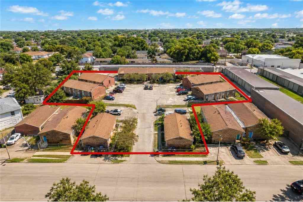 Condo For Sale - 11900-50 Lakeland Court<br/> New Orleans, LA 70128