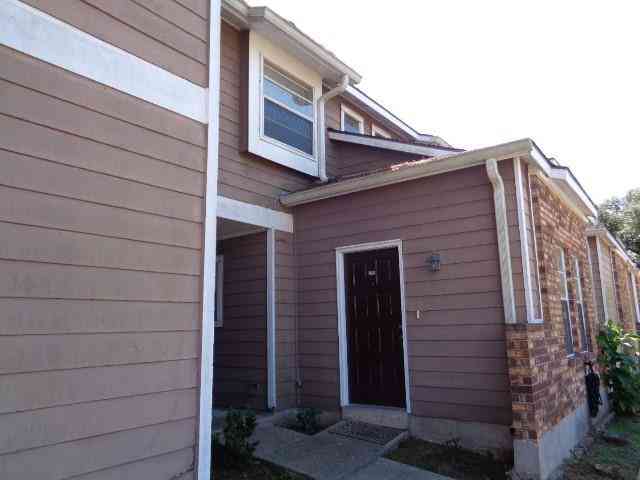 Condo For Rent - 2425 Oxford Place #113<br/> Gretna, LA 70056