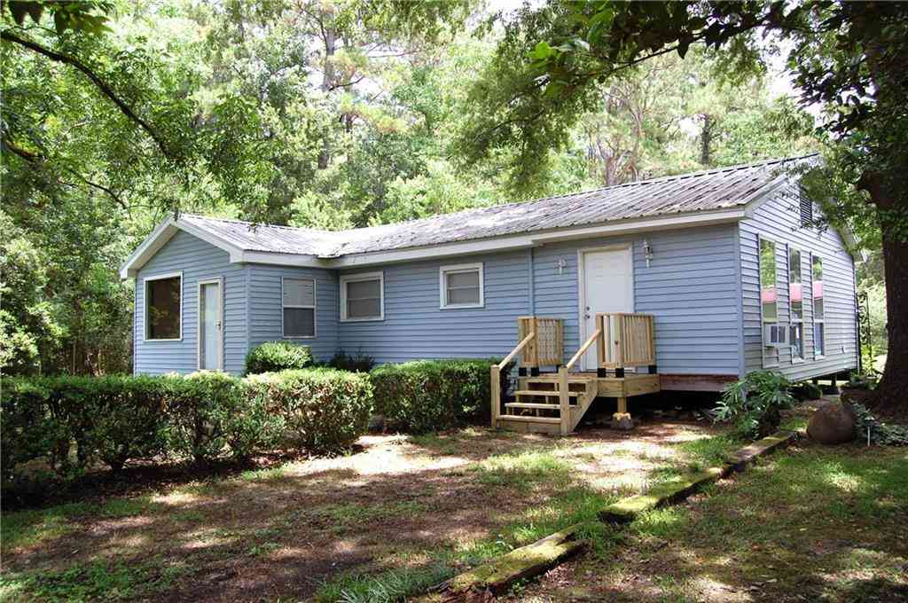 Homes For Sale - 16690 Million Dollar Road<br/> Covington, LA 70435