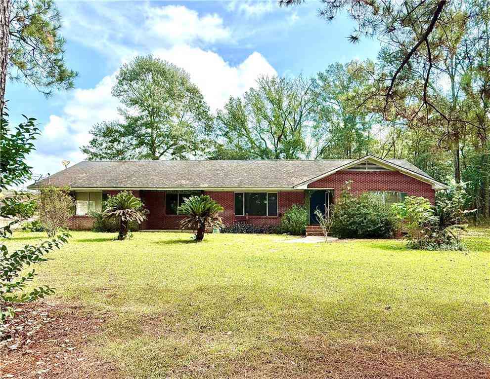 Homes For Sale - 2532 S Columbia Street<br/> Bogalusa, LA 70427