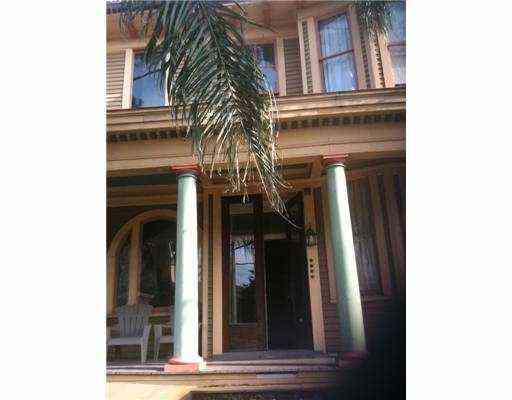 Multifamily For Rent - 3900 Prytania Street #A<br/> New Orleans, LA 70115