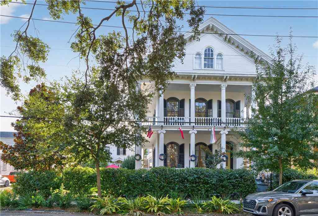Homes For Sale - 1006 Washington Avenue<br/> New Orleans, LA 70115