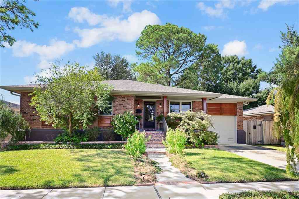 Homes For Sale - 2104 Belmont Place<br/> Metairie, LA 70001