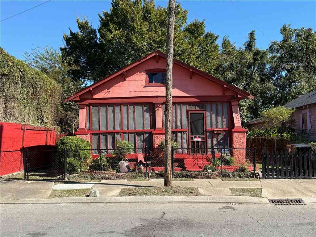 Homes For Sale - 1018 Wagner Street<br/> New Orleans, LA 70114