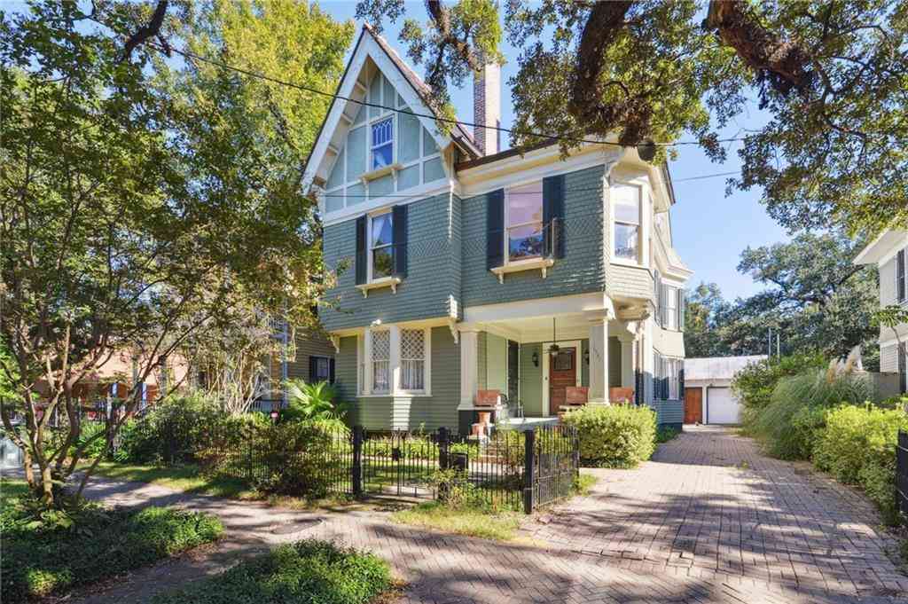 Homes For Sale - 1531 S Carrollton Avenue<br/> New Orleans, LA 70118