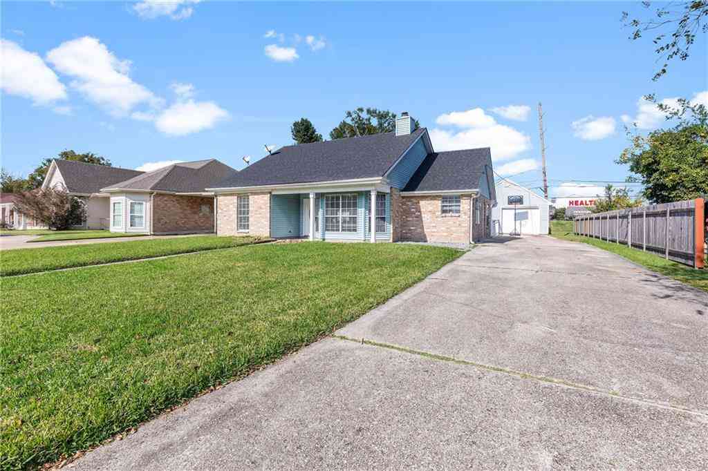 Homes For Sale - 269 Villere Drive<br/> Destrehan, LA 70047