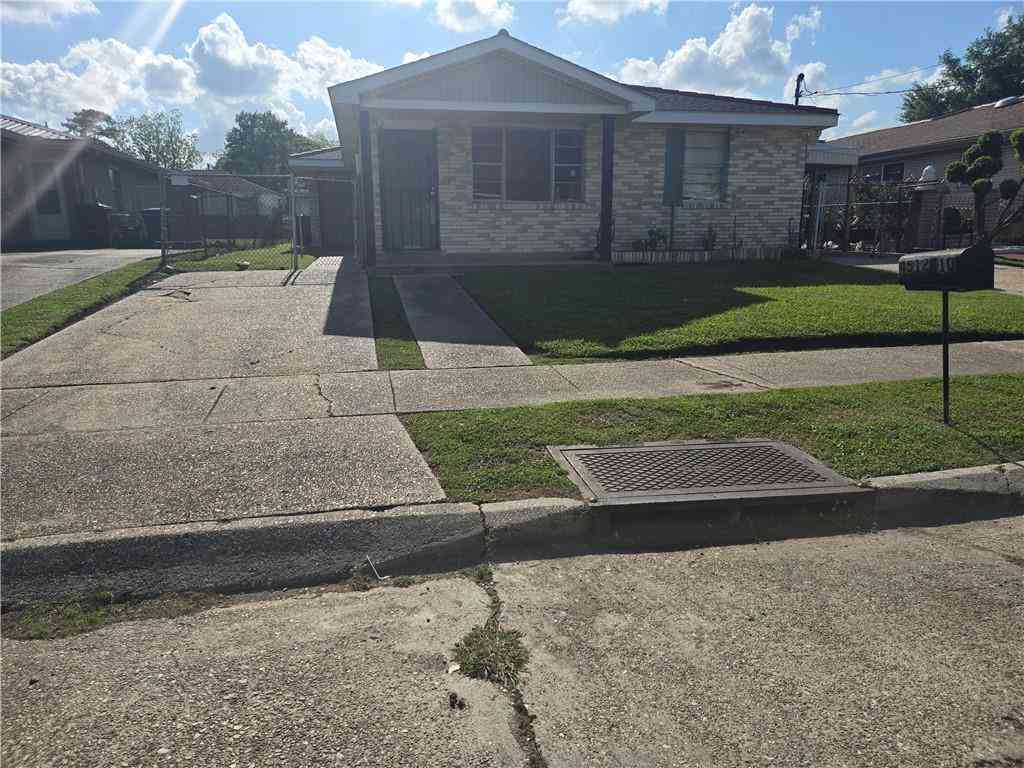 Multifamily For Sale - 4510 12 Rosemont Place<br/> New Orleans, LA 70126