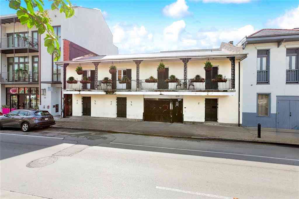 Condo For Sale - 610 N Rampart Street #C<br/> New Orleans, LA 70112