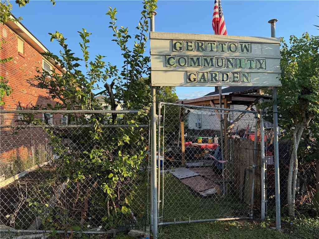 Vacant Land For Sale - 3333 Audubon Street<br/> New Orleans, LA 70125
