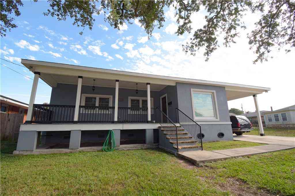 Homes For Sale - 1209 Eisenhower Avenue<br/> Metairie, LA 70003