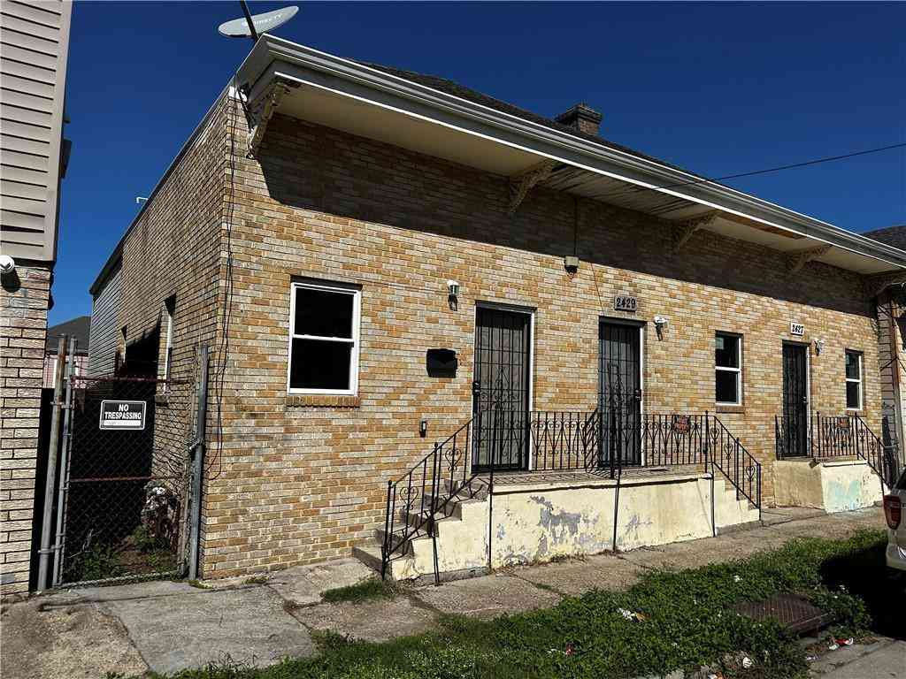 Multifamily For Sale - 2429 Clara Street<br/> New Orleans, LA 70113