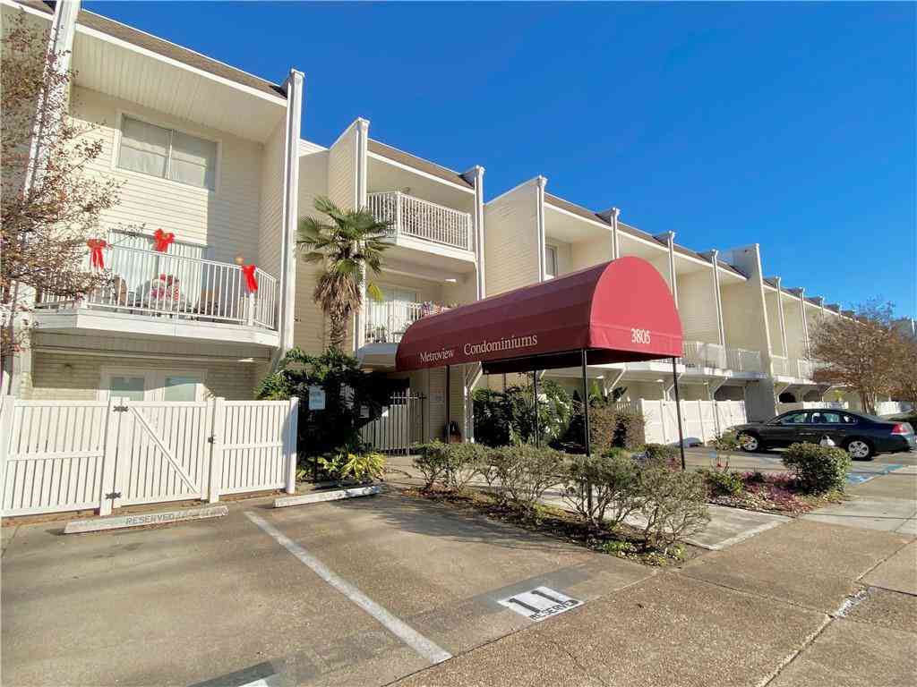 Condo For Rent - 3805 Houma Boulevard #B201<br/> Metairie, LA 70006