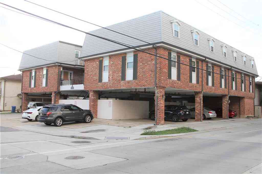 Condo For Rent - 301 Seattle Street #5<br/> New Orleans, LA 70124