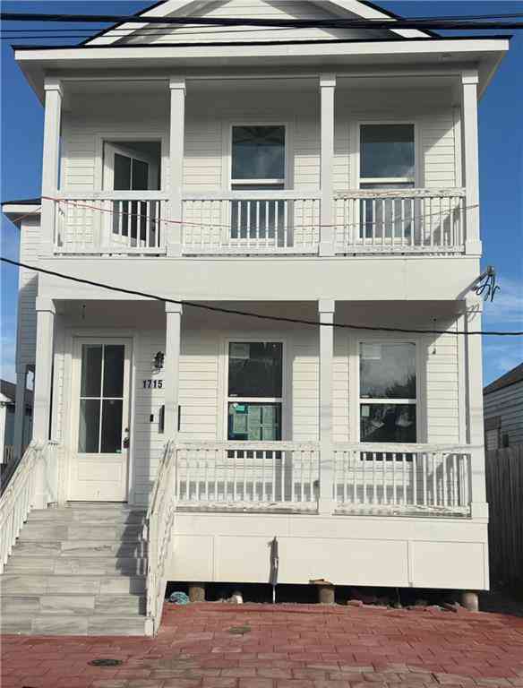 Multifamily For Rent - 1715-1717 N Robertson Street #1717<br/> New Orleans, LA 70116