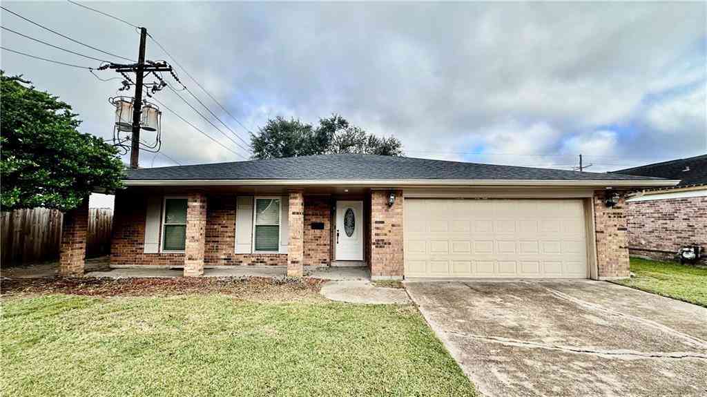 Homes For Sale - 1813 Green Oak Drive<br/> Gretna, LA 70056