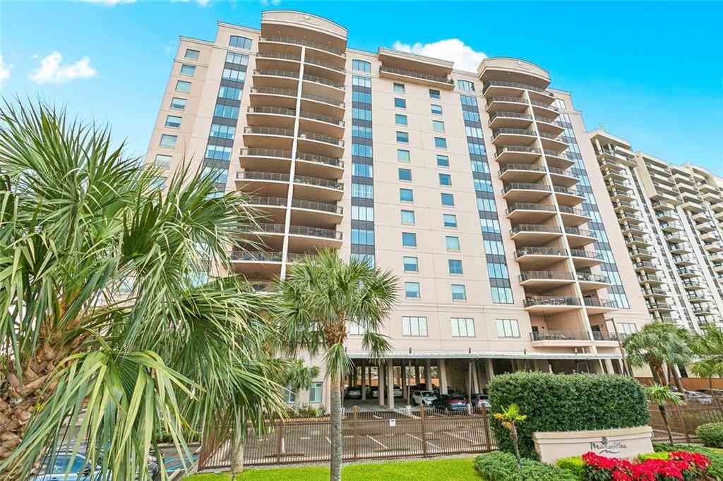Condo For Sale - 232 Lake Marina Avenue #7D<br/> New Orleans, LA 70124