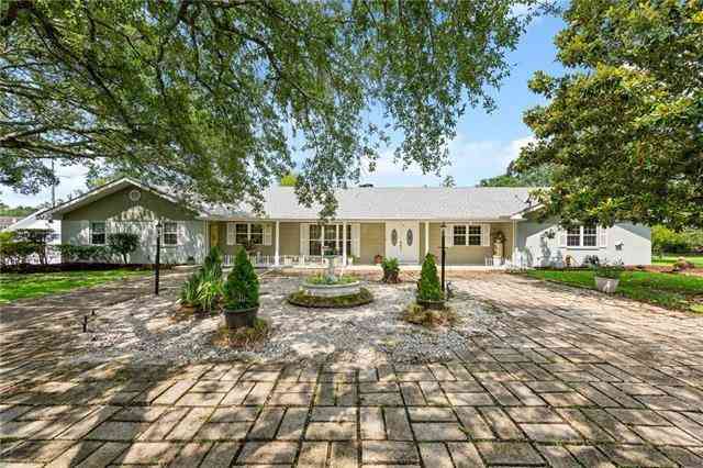 Homes For Sale - 581 S Military Road<br/> Slidell, LA 70461
